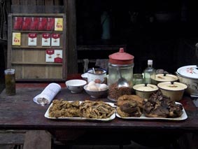 Hou Yimin's Images